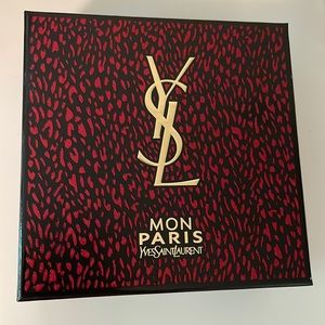 Yves Saint Laurent Mon Paris set